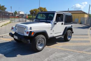 Jeep Wrangler TJ 4.0 Benzina – ASI – 105.000 km