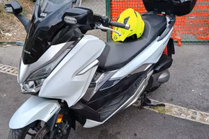 Honda forza 300 