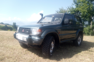Mitsubishi Pajero 3.5