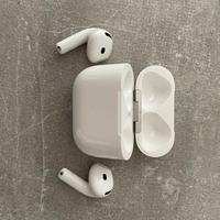 AirPods 4