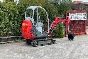 E45 Escavatore 14 q Neuson 1403