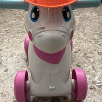 Cavallo cavalcabile anche con dondolo 