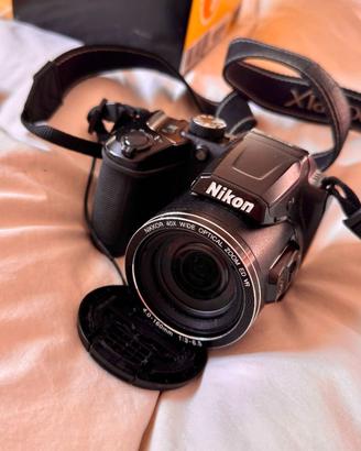 Nikon coolpix B500