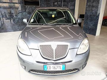 LANCIA Ypsilon 1.2 Oro