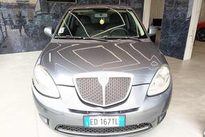 LANCIA Ypsilon 1.2 Oro