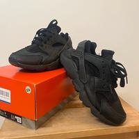 Nike Air Huarache nere