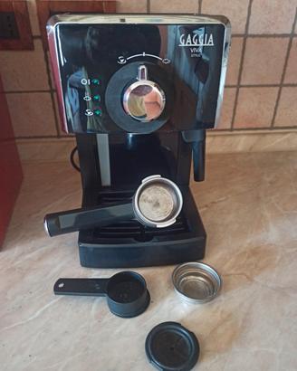Macchina caffe Gaggia sia polvere che cialde.