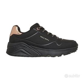 Skechers 
Metallica mode