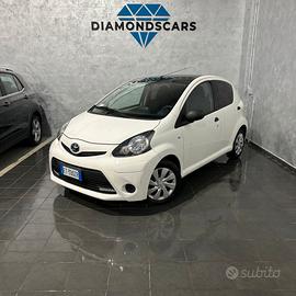 Toyota Aygo 1.0 12V VVT-i 5 porte Lounge Connect M