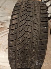 Gomme Invernali 215 55 R18 + custodie