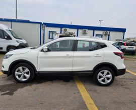 NISSAN QASHQAI 1.5 dCi 115 Business DCT