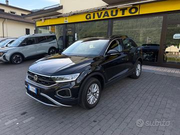 Volkswagen T-roc 1.5cc 150Cv IVA Esposta Benzina A