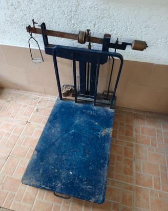 Bascula d'epoca in ferro portata 300 kg