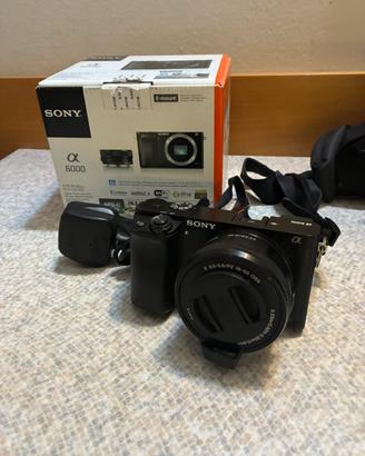 Sony Alpha 6000 macchina fotografica