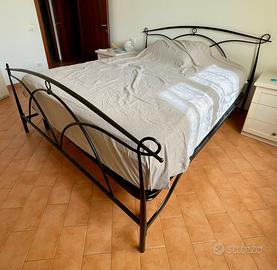 Letto Matrimoniale Ferro Battuto + Rete a Doghe