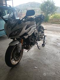 Fazer 8