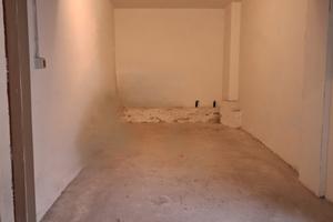 GARAGE IN CENTRO STORICO FUORI TERRA