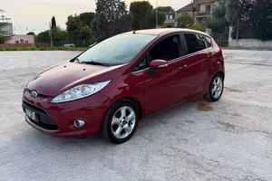 Ford Fiesta 1.2 benzina Neopatentati UNIPROPRIETÀ