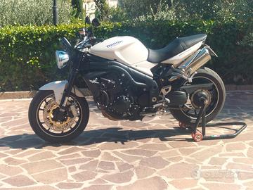 Triumph Speed Triple 1050 - 2008