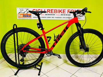 BICICLETTA MTB TREK X CALIBER 8 29