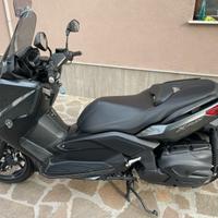Yamaha x-max 400 abs (2016)