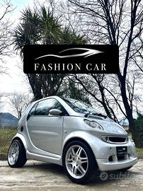 Smart ForTwo 700 coupé Brabus (55 kW)