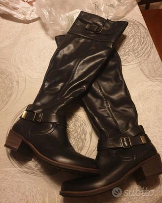 Stivali pelle donna UGG tg.37