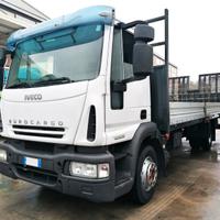 Iveco carrellone rampe ml140e25