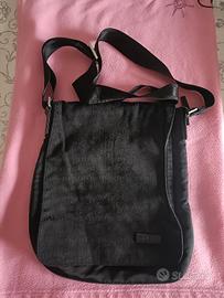 tracolla guess