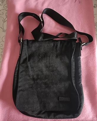 tracolla guess