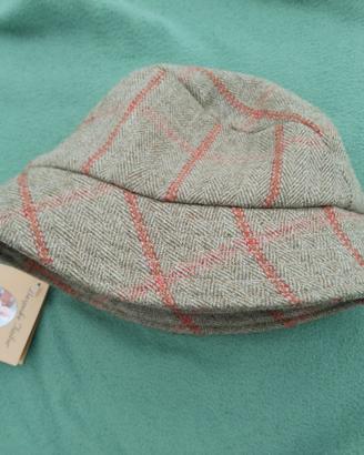 Hanna hats Donegal no harris tweed