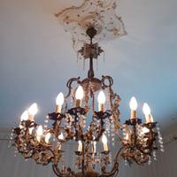 Lampadario vintage in peltro e strass a 18 luci