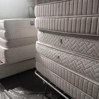 materassi in buon condizioni 90x200