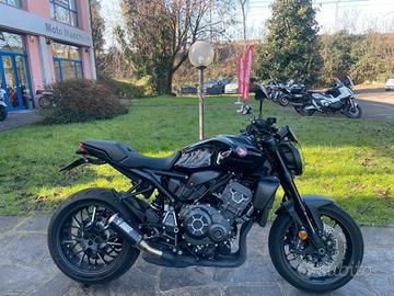 Honda CB 1000 R BLACK EDITION