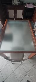 tavolo in vetro 