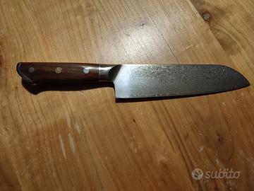 Coltello Santoku Blackened con Manico Giapponese
