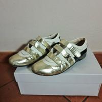 Mocassino CafèNoir oro e bianco con velcro 39eu