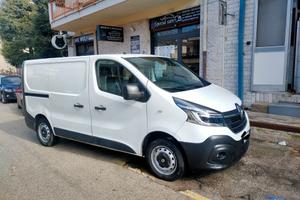 Renault Trafic 3 posti anteriori