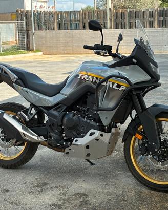 Honda Transalp 750