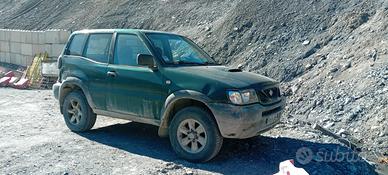 NISSAN TERRANO 2