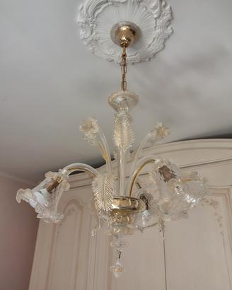 lampadario di Murano con tre luci e due abat-jour
