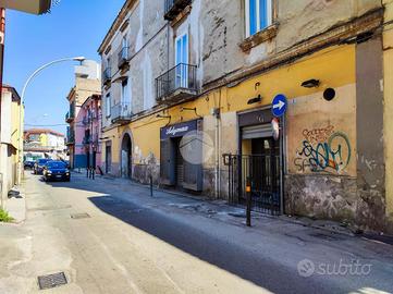 NEGOZIO A MELITO DI NAPOLI