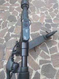 MERCEDES Monopattino Explorer