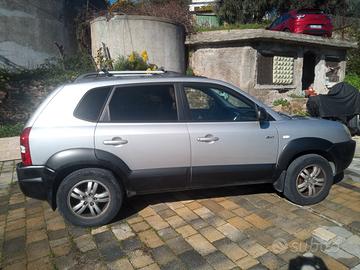 Tucson Active 2.0 CRDi