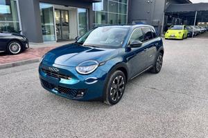 FIAT 600 Hybrid 110 CV DCT MHEV La Prima