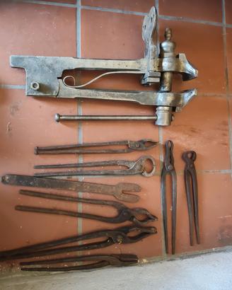 morsa e pinze da fabbro 