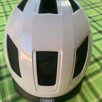 ABUS HYBAN 2.0 casco bici per ragazzi con led