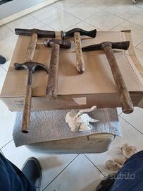 SERIE DI VECCHI MARTELLI 