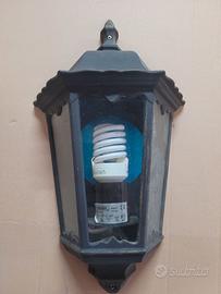 lampada da esterno  a  parete