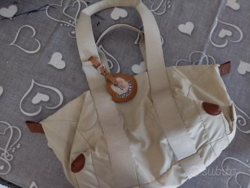 Borsa Moncler